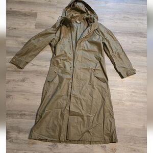 Vintage Sanyo Trench Coat Made in Japan – Size R (38) Tan Hooded